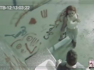 Hot redhead flashing her susu and gets the putz