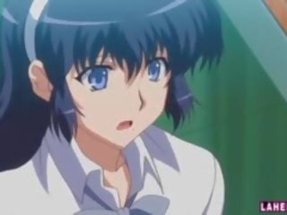 I madh titted hentai cutie në rroba banje merr fucked