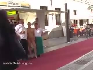 Super publiko kahubdan may matamis ginintuan ang buhok