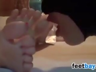 Korean girls kaki being licked and sucked on