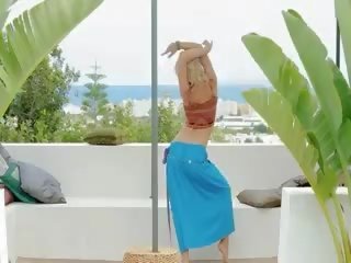 Sladko blondinke izdelava vrt trak