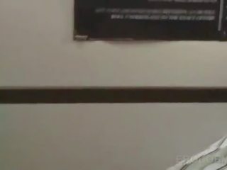 学院 美女 humpig 脂肪 阴茎 和 卡明 在 宿舍 室