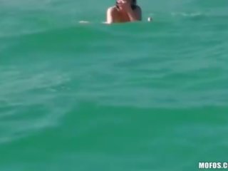 Enchanting enchantress spied on surfing and gämi bang
