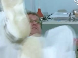Candie visiting her gyno Dr. for pussy speculum