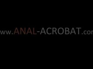 Trei pui și anus acrobat sex jocuri
