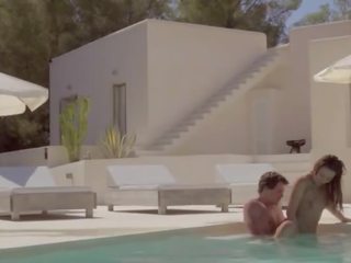 Hot sensitive coitus in the pool