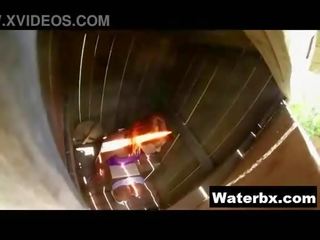 Makatas alluring gal squirting