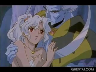 Prsatá hentai princezna dostane maličký píča smashed podle netvor