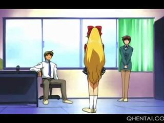 Horký blondýnka hentai panenka píča olízl a pohrával hluboký