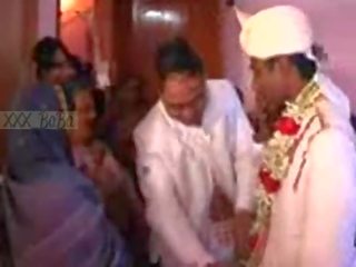 Desi india skandal - sangat menarik dan cabul pelacur kacau baik 26 min = xxx-baba =