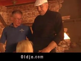 Oldmen have skilfull bang with a jyrky blondinka