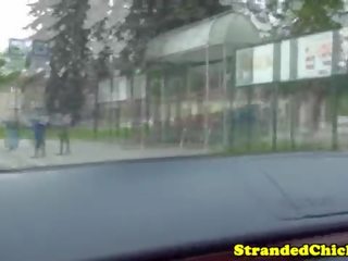 Stranded čehi amatieri ar caurdurtās vāvere izpaužas slammed