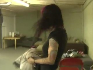 Vytetovat pornstar lesba zábava