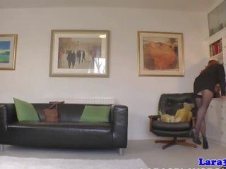 Ulylar uçin brit pussyrubbing and licking