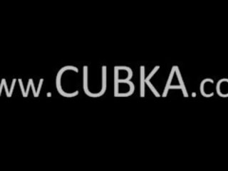 Ultra čutno lezzie lizanje v vrt