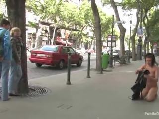 Kusut video of charming slut kaukum in publik
