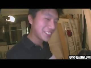 Aasian schoolboy wins contest gets putz sucked