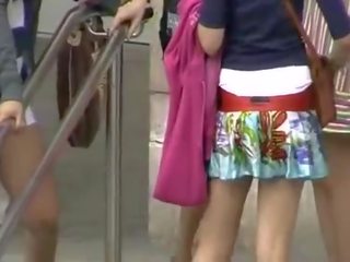 Upskirt dicolong video32