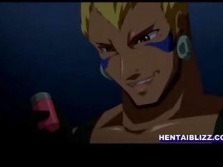 Veliko oprsje hentai dekleta dobi squeezed ji bigtits in gangbanged