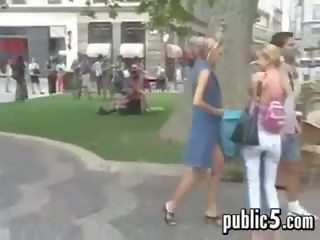 Perky exhibitionist in publik