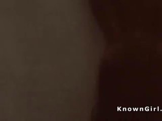Kthyer në çift filming amatore në kushte shtëpie xxx film