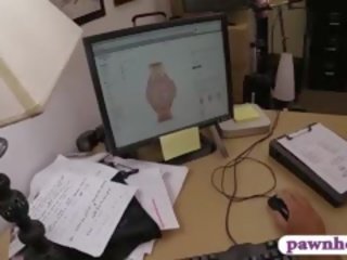 여우 같은 사업 십대 채워진 것 로 pawn 친구 에 그만큼 pawnshop