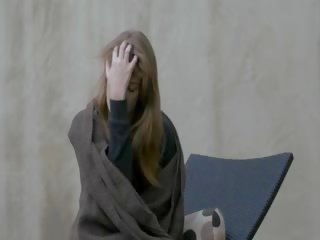 극단적 인 beguiling 주근깨 의 멕시코 양진이 인형