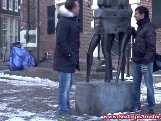 Blondinka eskort in amsterdam sordyrmak phallus
