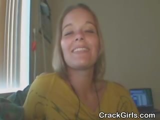 Blonde Crack streetwalker Sucking Pole On Sofa For Pay