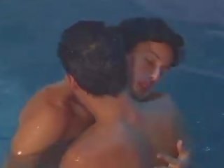 非常に暑いです smashing バイセクシュアル passions t.