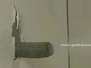 Geý pervert ýalaňaja seredýän sadomaso zorlap daňyp sikmek sikiş video
