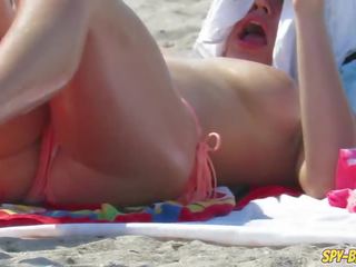 Hard up Amateur Big Boobs Teens Voyeur Beach mov