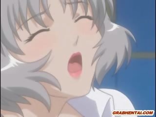 Bashkëarsimim hentai merr thau të saj wetpussy dhe groupsex