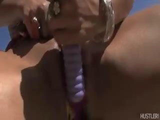 Bikini ishull