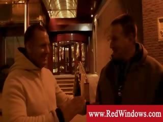 Real gollandiýaly blondinka jelep meets a gutaran künti