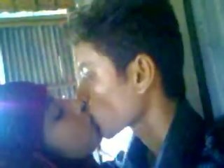 Indiýaly enticing 20y hijab muslim kolledž lassie fun