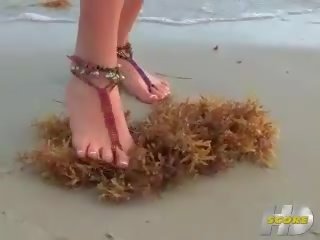 The touch of sand made honey hard up
