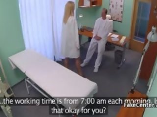 Zdravotní sestra zkurvenej therapist na nemocnice