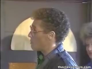 Billiard 他媽的 為 該 毛茸茸 女