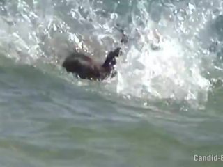 Nxehtë në trot nudist adoleshencë tanning lakuriq në the plazh