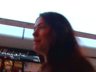 Pornxn 큰 귀염둥이 ava dalush 공공의 방뇨