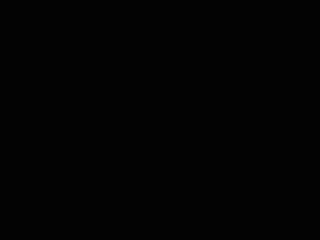 Krásný dospívající blondýnky bojování