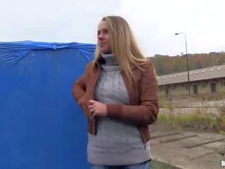 Çehiýaly feature zuzana flashes and pounded