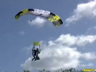 Mugt huge tit betje eje zartyldap maýyrmak xxx clip show