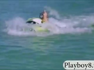 Badass smashing babes eşiksiz jetski action at local regatta