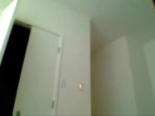 Piflarski najstnice oddaj prsi na spletna kamera