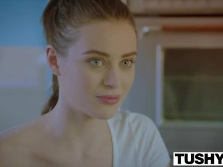 Lana rhoades 肛交 awakening 部分 一