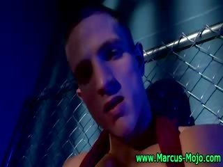 Muscley Pornstar hunk gets himself off