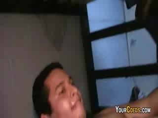 그룹 섹스 영화 용 전문 대학 재학생