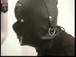 Randy gul tied to a wall zorlap daňyp sikmek got spanked on her göt and o